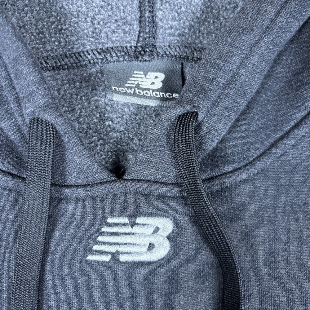New Balance Men's Pullover Hoodie Size Small Black/gray Logo Sweatshirt Fleece - Picture 4 of 7